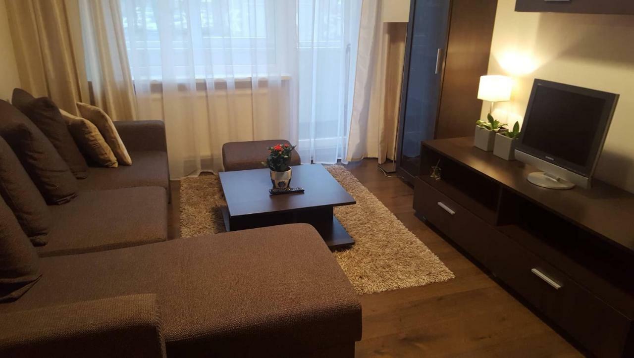 Apartamentai Dainu II Šiauliai Exteriér fotografie